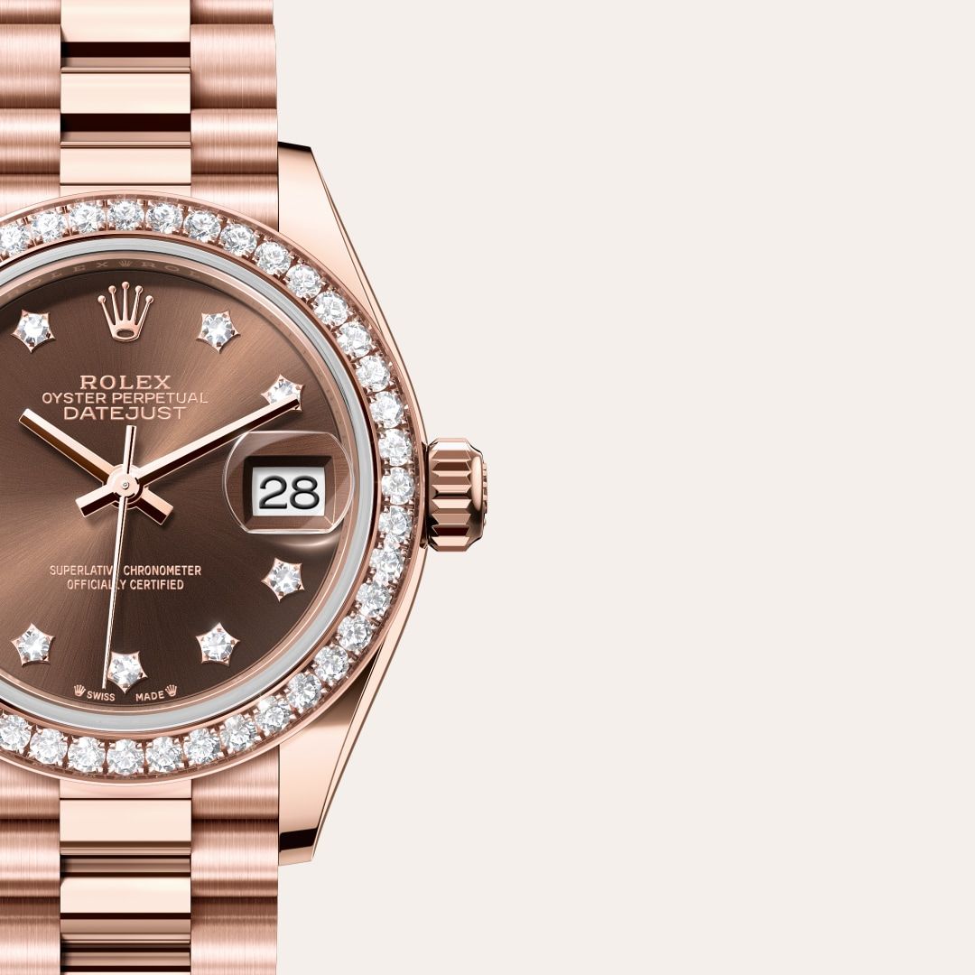 Rolex Lady-Datejust
Oyster, 28 mm, Everose gold and diamonds (Automatic)