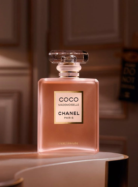 Coco by Chanel – Eau de Parfum
Opulent • Spicy • Timeless