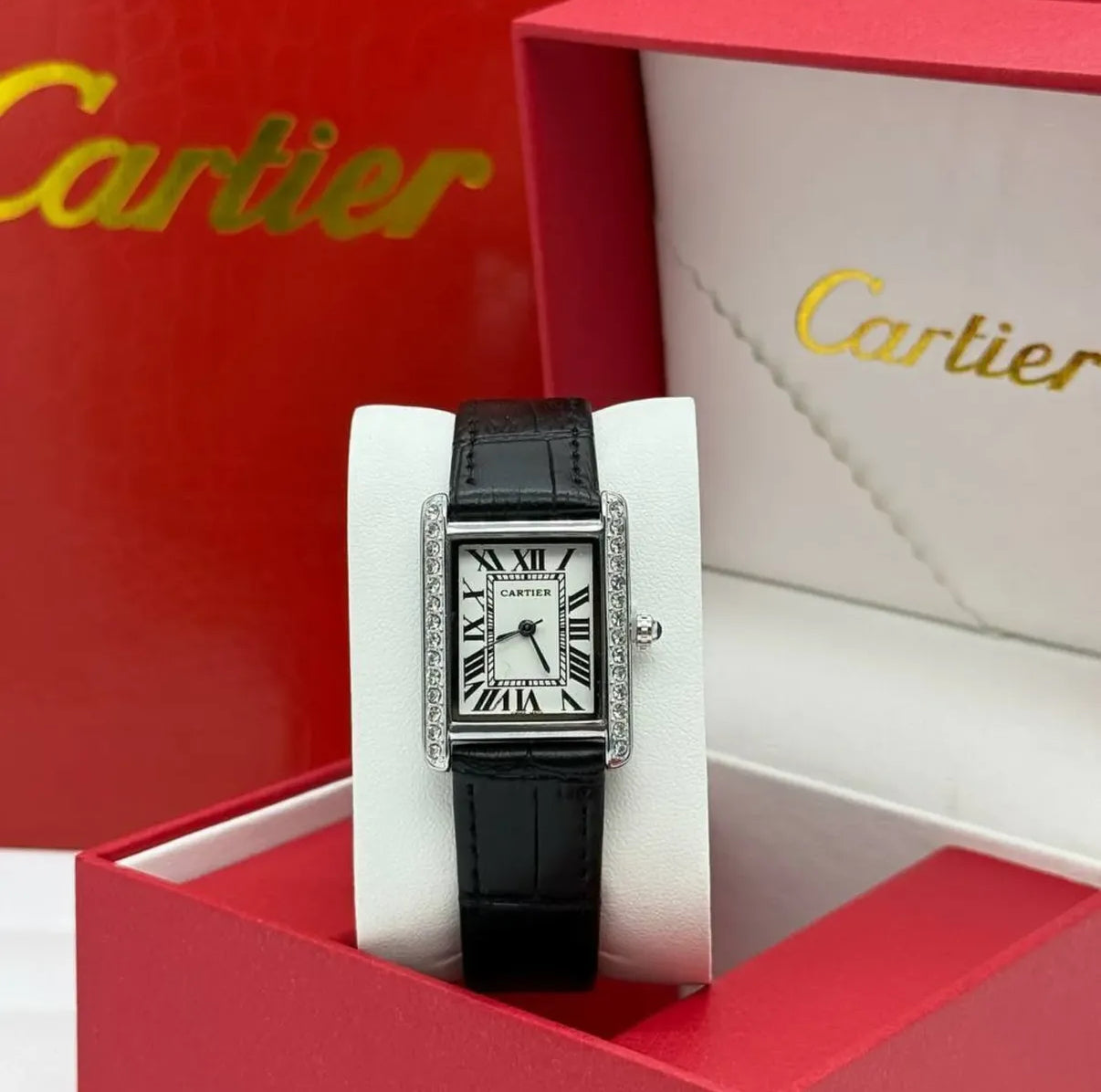 Cartier Tank Woman black leather strap