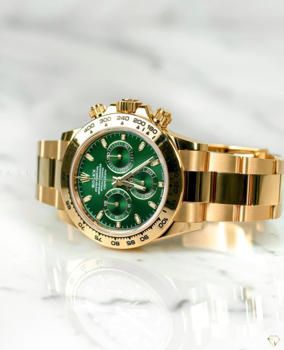 Rolex Cosmograph Daytona Gold & Green Dial Japanese Automatic Mens Watch