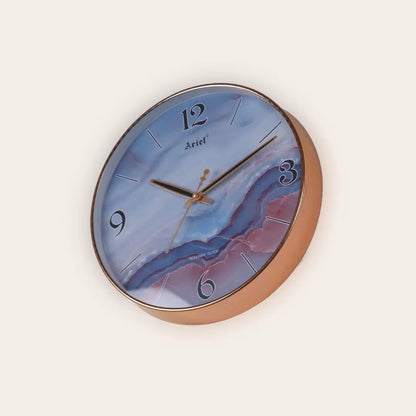 Elegant wall clock