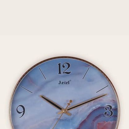 Elegant wall clock