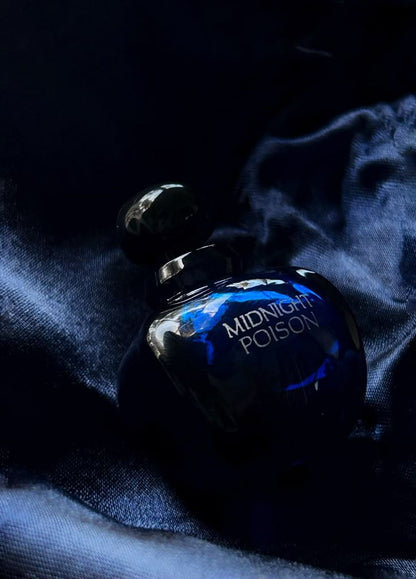 Midnight Poison by Dior
Eau de Parfum | Mysterious • Bold • Seductive